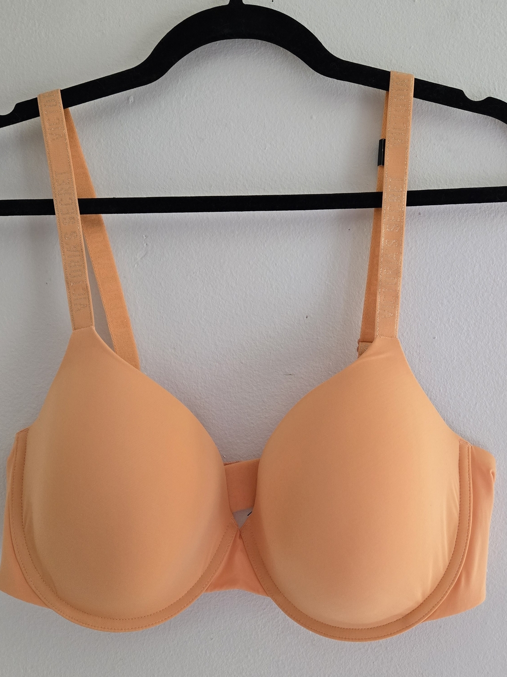 Victoria's Secret Peach T-Shirt Bra